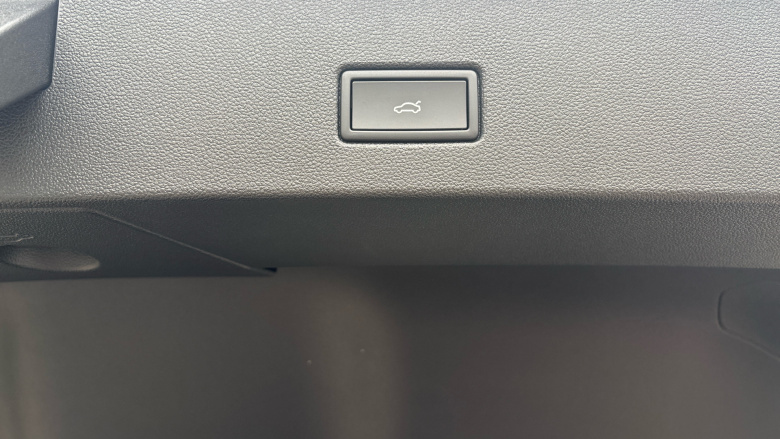 Volkswagen T-Roc 1.5 TSI Black Edition Plus 5dr Petrol Hatchback